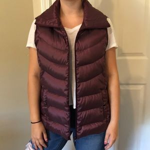 Liz Claiborne Purple Puffer Vest Duck Down